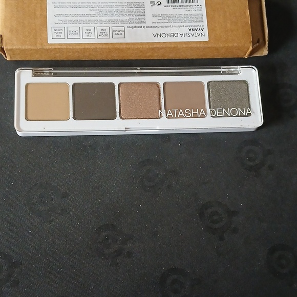 Natasha Denona Other - Natasha Denona Ayana Eyeshadow Palette NIB